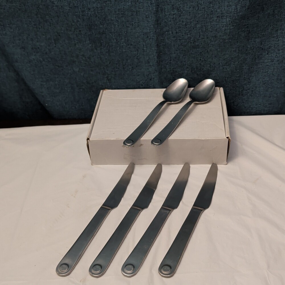6 Pc GOURMET SETTINGS TAXI Flatware Set | 18/8 Stainless | 4 Knives | 2 Spoons